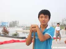 汶上中都文苑廣場(chǎng)上的帥哥
