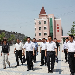 濟(jì)寧市教育局副局長郝民檢查汶上縣學(xué)校及周邊安全防范工作