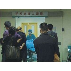 汶上縣義橋鎮(zhèn)劉學(xué)莊村發(fā)生精神病傷人事件，一男童被砍18刀