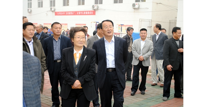 濟(jì)寧市留守兒童關(guān)愛工作現(xiàn)場會(huì)在汶上縣召開