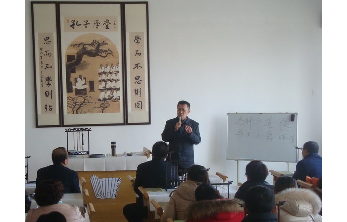 為一個人而來，為一個字而來，為一個夢而來