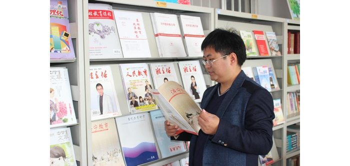 “師德典型在身邊”——寅寺鎮(zhèn)中學生物教師房奎