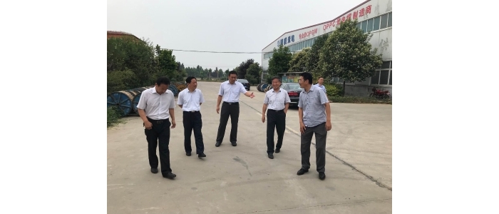 汶上縣人民政府 部門動態(tài) 市供銷社黨組書記、理事會主任管洪祥到汶上調(diào)研為農(nóng)服務(wù)中心 ...