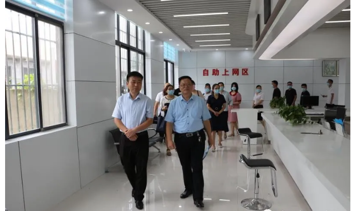 汶上縣加強(qiáng)醫(yī)療保障領(lǐng)域基層公共服務(wù)平臺(tái)建設(shè)現(xiàn)場(chǎng)推進(jìn)會(huì)議在次邱鎮(zhèn)召開