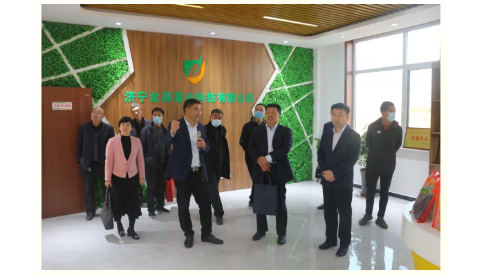 全市“科普惠農(nóng) 科學(xué)種植 助力鄉(xiāng)村振興”現(xiàn)場(chǎng)培訓(xùn)會(huì)與會(huì)領(lǐng)導(dǎo)到次邱鎮(zhèn)科普教育基地現(xiàn)場(chǎng) ...