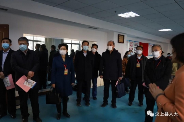 市人大常委會(huì)秘書長(zhǎng)任廣德來(lái)汶視察公共衛(wèi)生體系建設(shè)情況